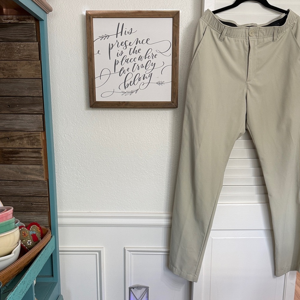 Under Armour Men's Beige Chinos